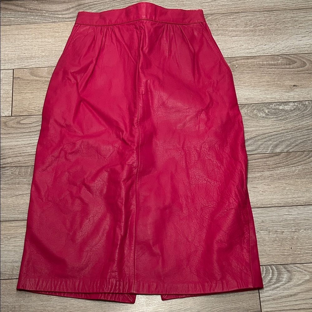 Avanti Vibrant Magenta Pink/Red Pencil Midi Skirt Genuine Leather Size 6 Zipper